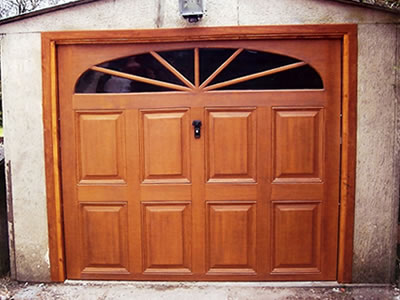 garage door repairs Wigan
